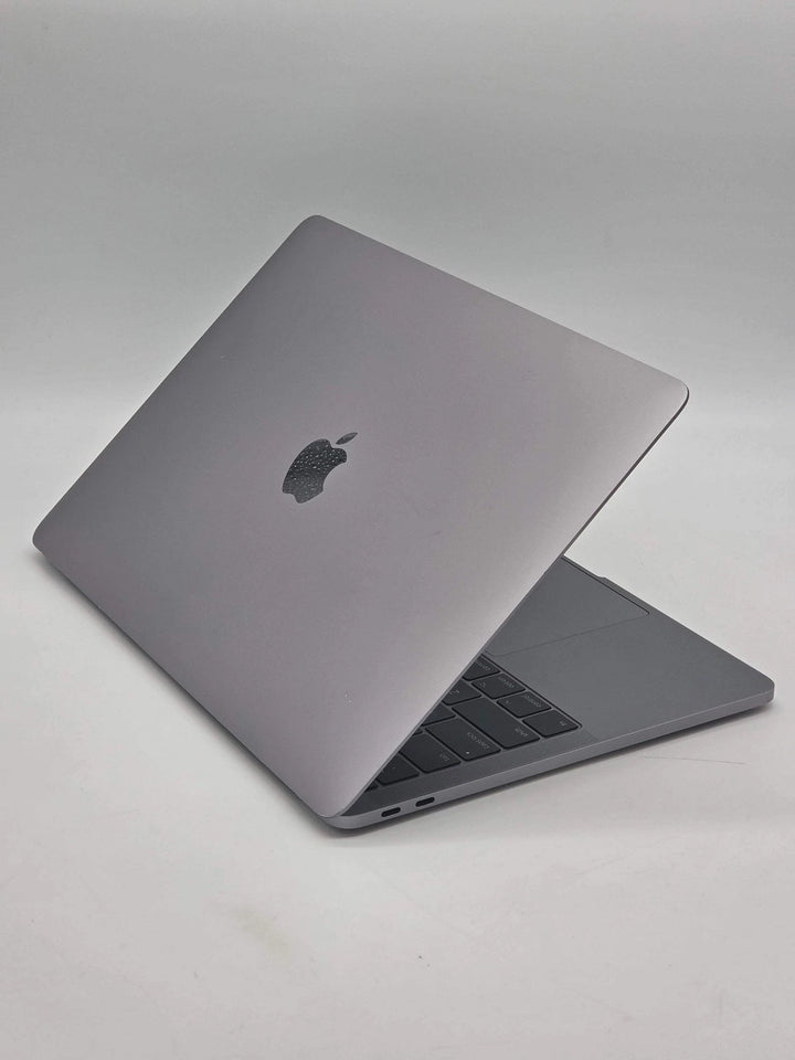 Apple MacBook Pro de 13" (2017), 2,3 GHz, 8 GB de RAM, 128 GB de SSD, color gris espacial.